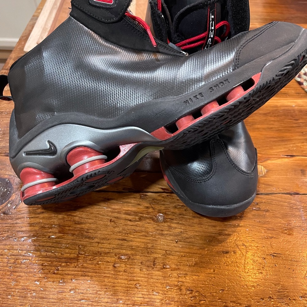 Nike Shocks Vince Carter VC1.   Size 11.   Black & Red. Brand new.  Never worn.